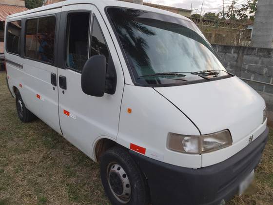 PEUGEOT BOXER 2.8 HDI 330 PASSAGEIRO 16 LUGARES 8V DIESEL 3P MANUAL